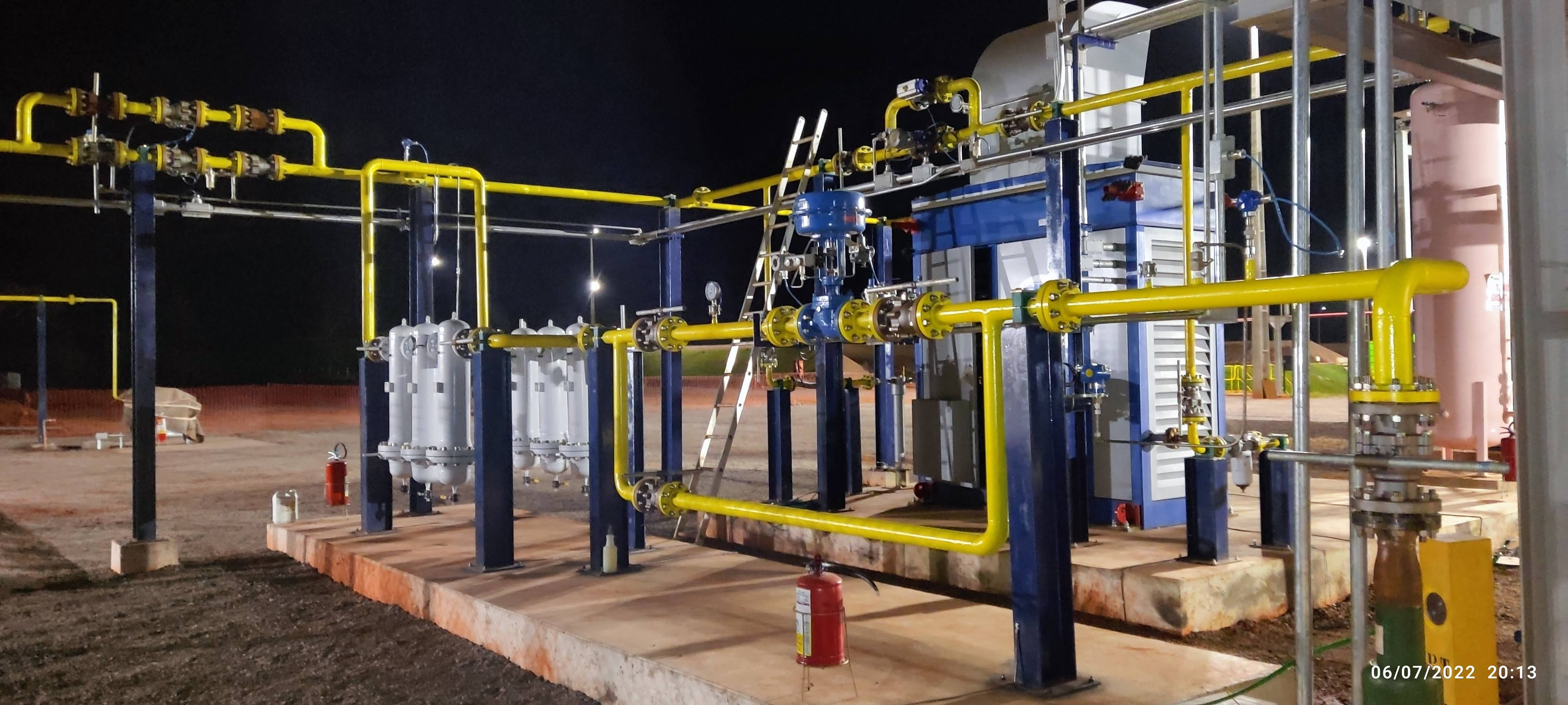 Teste hidrostático em tubulação de gás